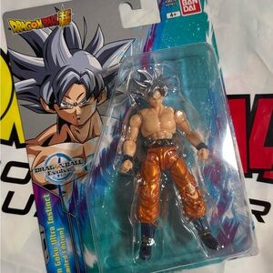 Dragon Ball Super Goku Ultra Instinct Action Figure